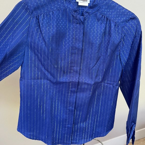 Woman's Seventies Shirt:  Blue - Picture 6 of 7